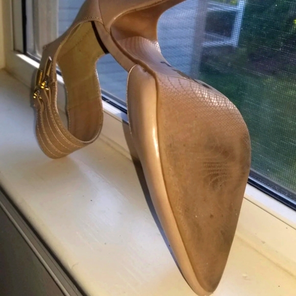 Chinese Laundry heel size 6 - Picture 6 of 6